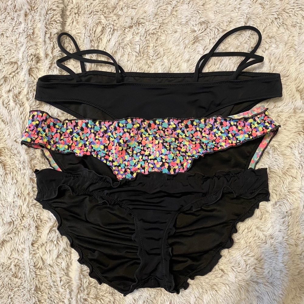 Victoria’s Secret bikini bottoms
